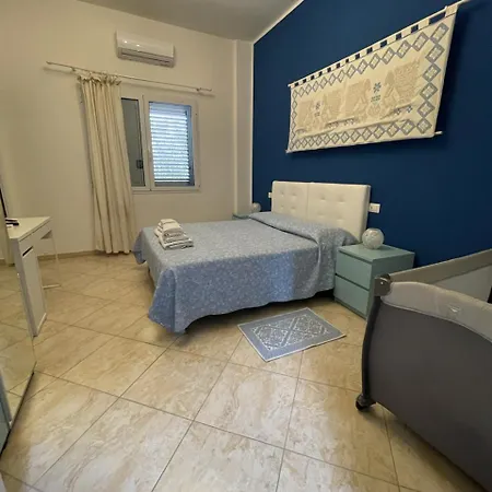 Edeler House 4*