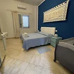 Edeler House 4*