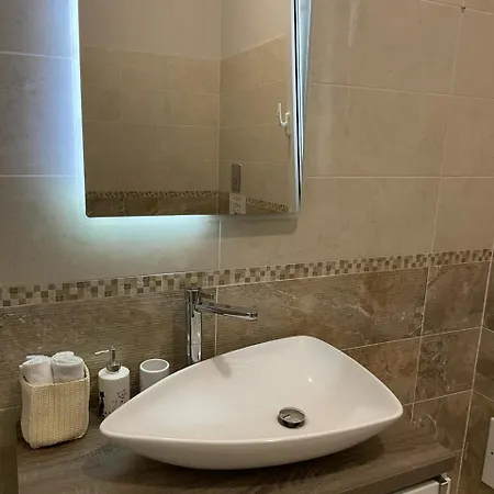 Pensjonat Edeler House 4*